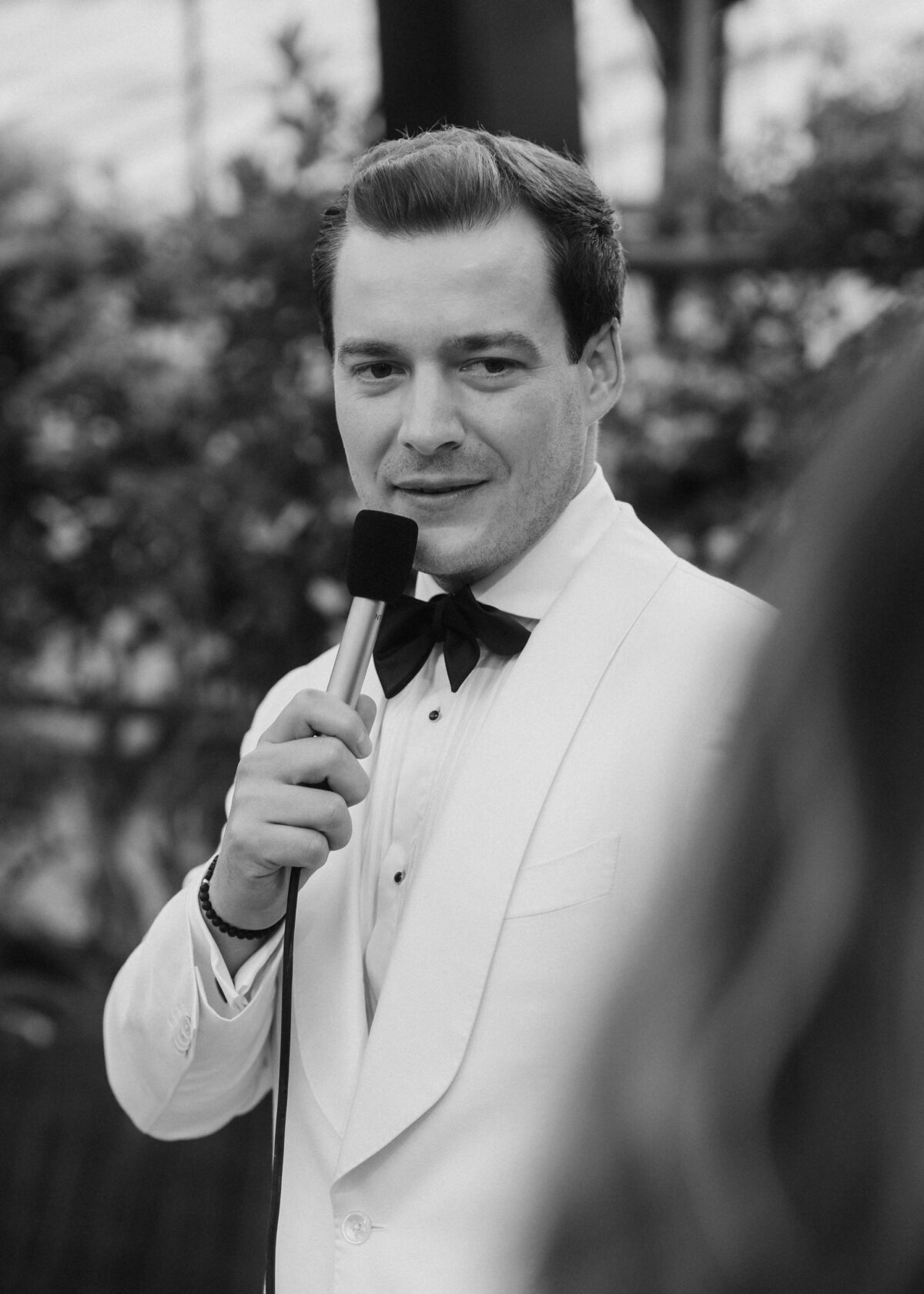 Moderne Hochzeit im Glashaus bei Dächer Events Karben